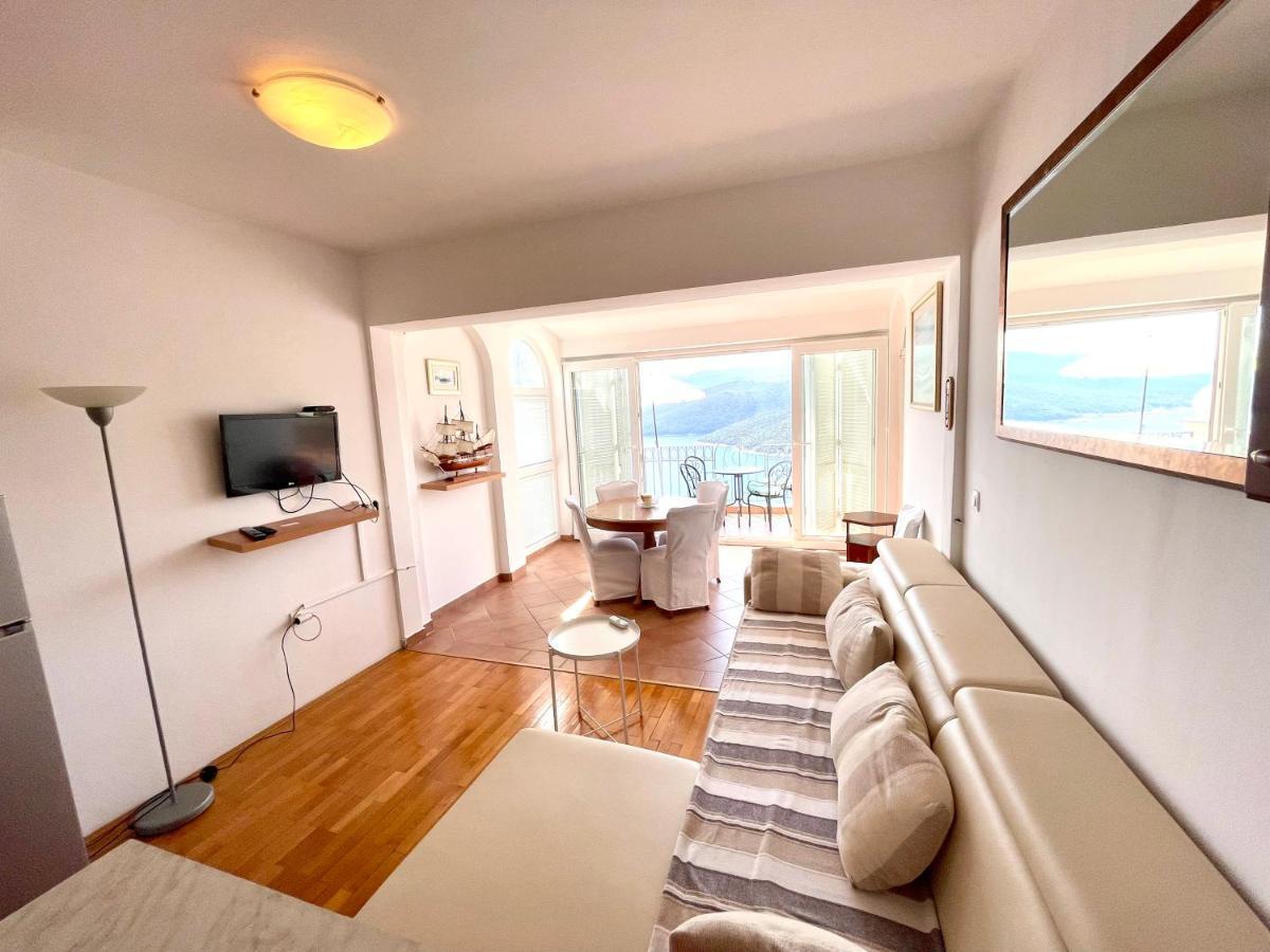 Veronika Apartments Rabac Extérieur photo