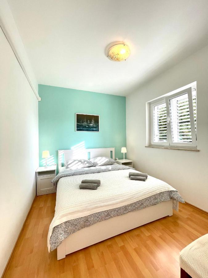 Veronika Apartments Rabac Extérieur photo