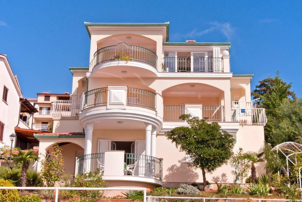 Veronika Apartments Rabac Extérieur photo